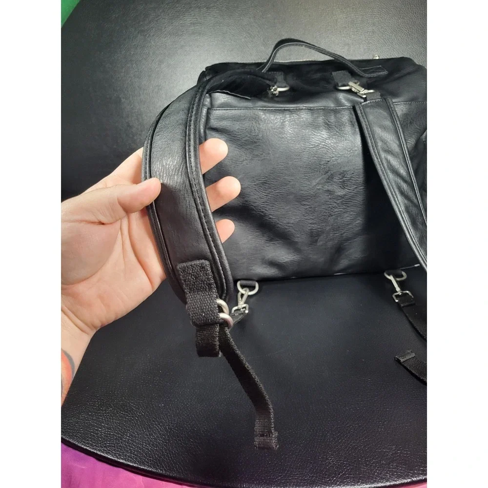 The Honest Company Vegan Leather City Backpack | Diaper Bag Mint Condition Cute*